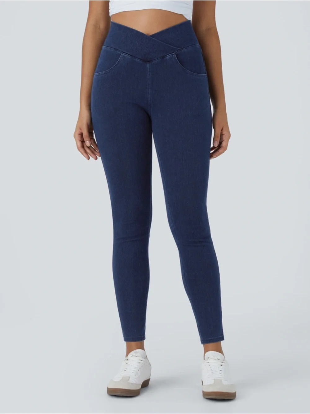 Halara Flex™ High Waisted Crossover Pockets Denim‎ Work Leggings Size M